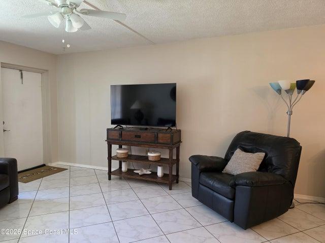 190 E Olmstead Drive B2, Titusville, FL, 32780 photo 4