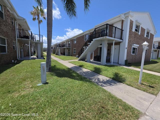 190 E Olmstead Drive B2, Titusville, FL, 32780 photo 18