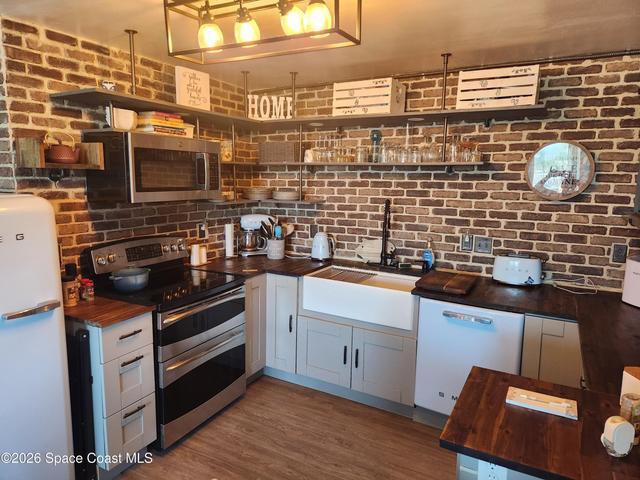 2020 N Atlantic Avenue 209-N, Cocoa Beach, FL, 32931 photo 3