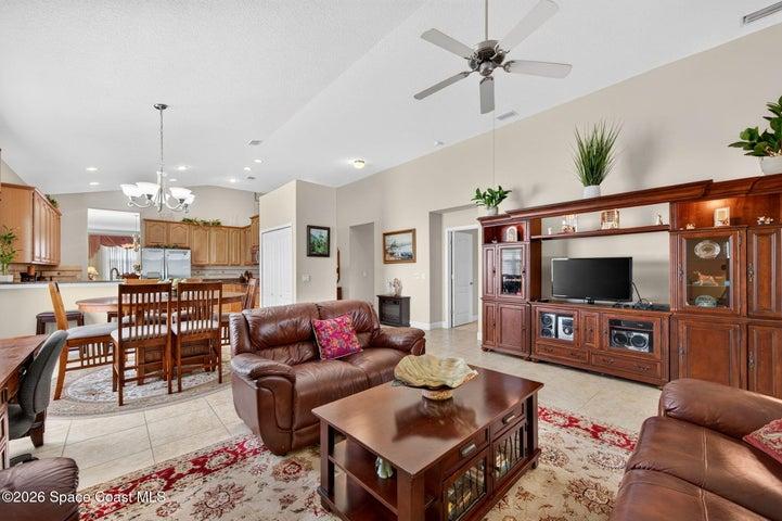 5862 Goleta Circle, Melbourne, FL, 32940 photo 25