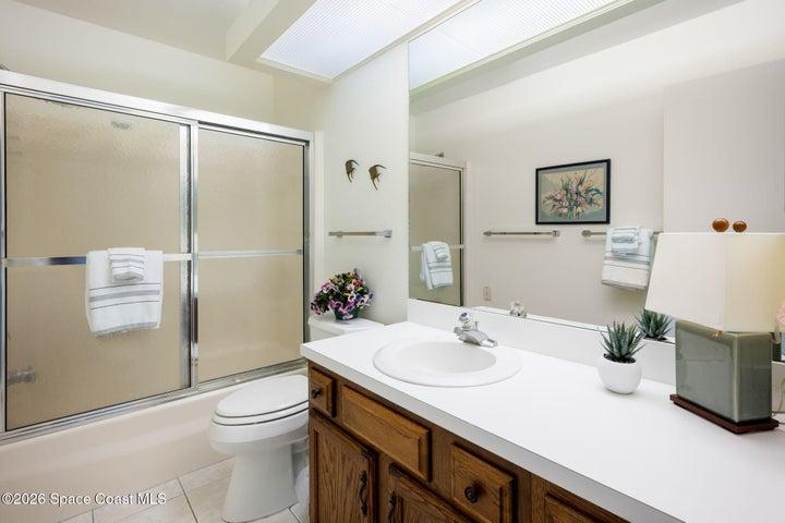 40 Vista Gardens Trail 201, Vero Beach, FL, 32962 photo 12