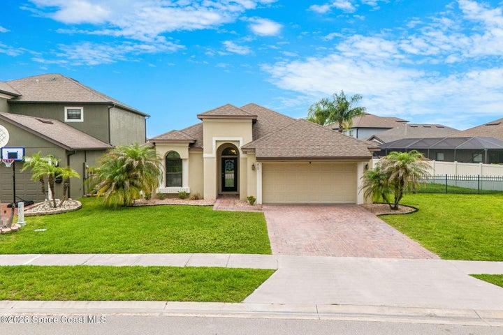869 Fiddleleaf Circle, Melbourne
