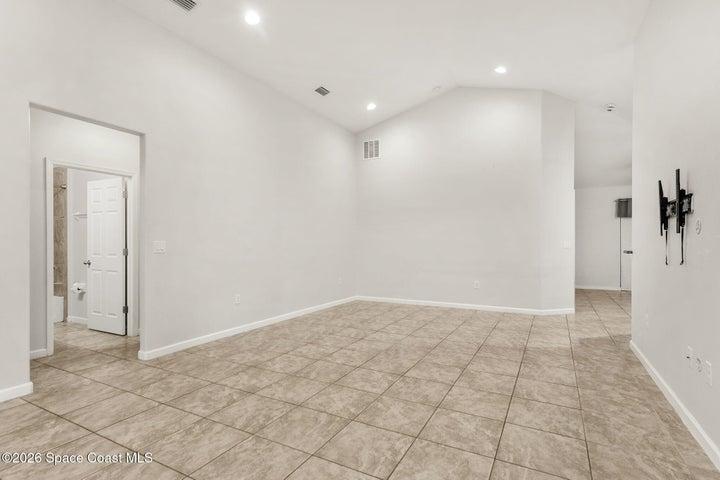 Living room/Dining room