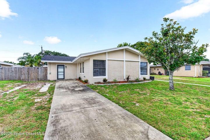 996 Botany Lane, Rockledge, FL, 32955 photo 2