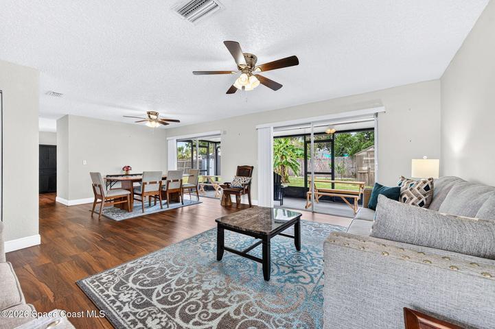 996 Botany Lane, Rockledge, FL, 32955 photo 8