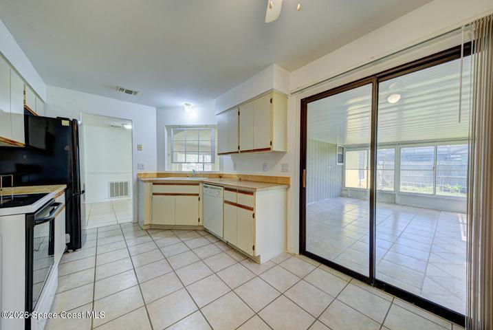 1085 Celle Avenue NW, Palm Bay, FL, 32907 photo 9