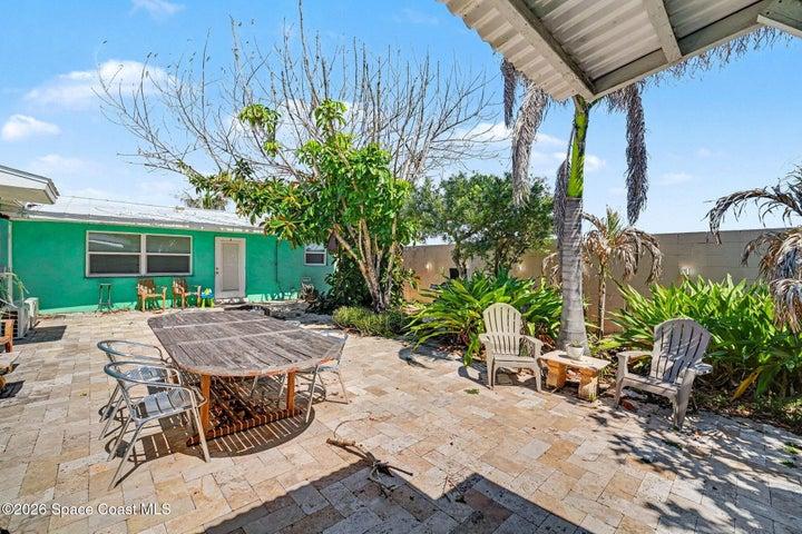 Privacy & Tranquility in the Back!