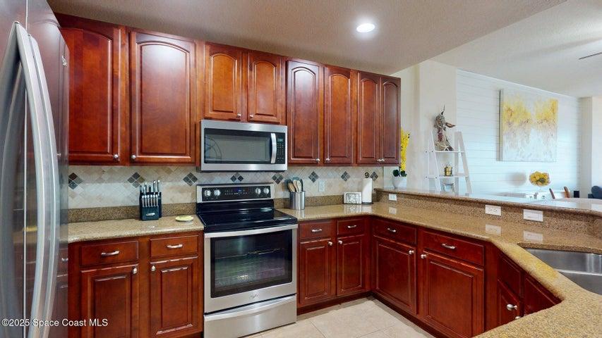 601 N Miramar Avenue 110, Indialantic, FL, 32903 photo 18