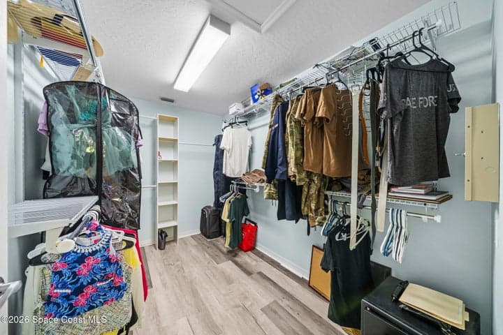7895 Citrus Creek Dr - Primary Closet