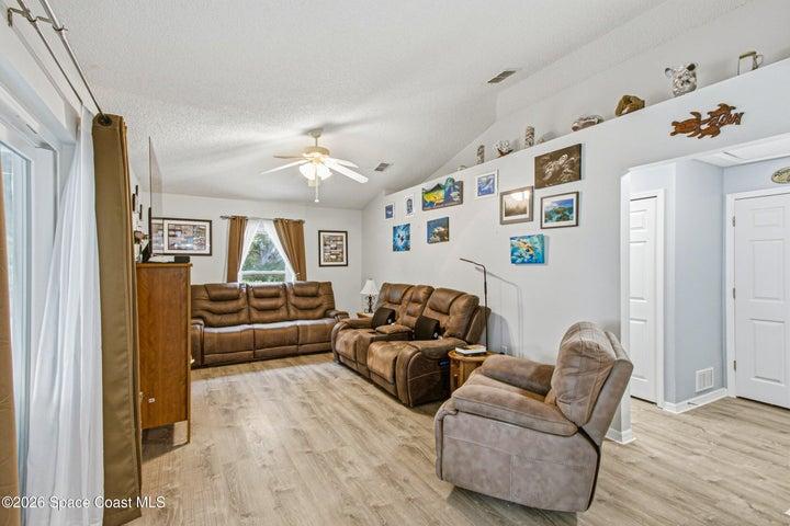 1181 Larkspur Street SE, Palm Bay, FL, 32909 photo 22