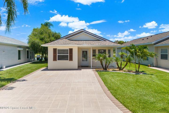 769 E Plantation Drive, Titusville, FL, 32780 photo 2