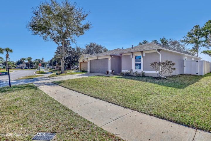 3967 Four Lakes Drive, Melbourne, FL, 32940 photo 3