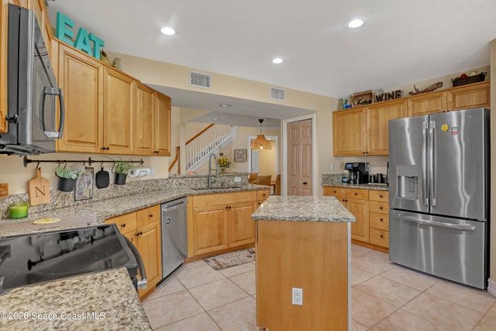 2464 Hemingway Lane 101, Merritt Island, FL, 32953 photo 11