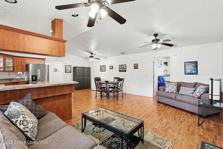 1095 Georgia Avenue, Rockledge, FL, 32955 photo 5