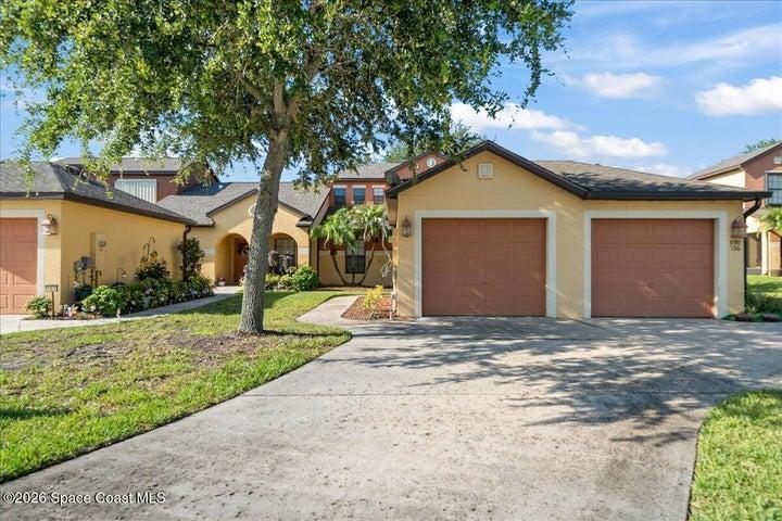 990 Luminary Circle 105, Melbourne, FL, 32901 photo 3