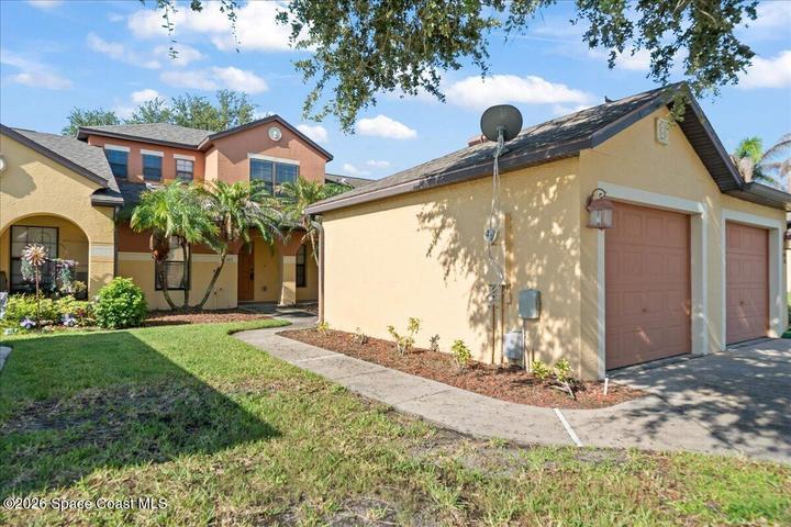 990 Luminary Circle 105, Melbourne, FL, 32901 photo 2