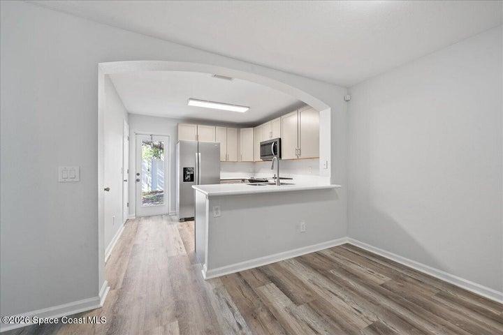 990 Luminary Circle 105, Melbourne, FL, 32901 photo 7