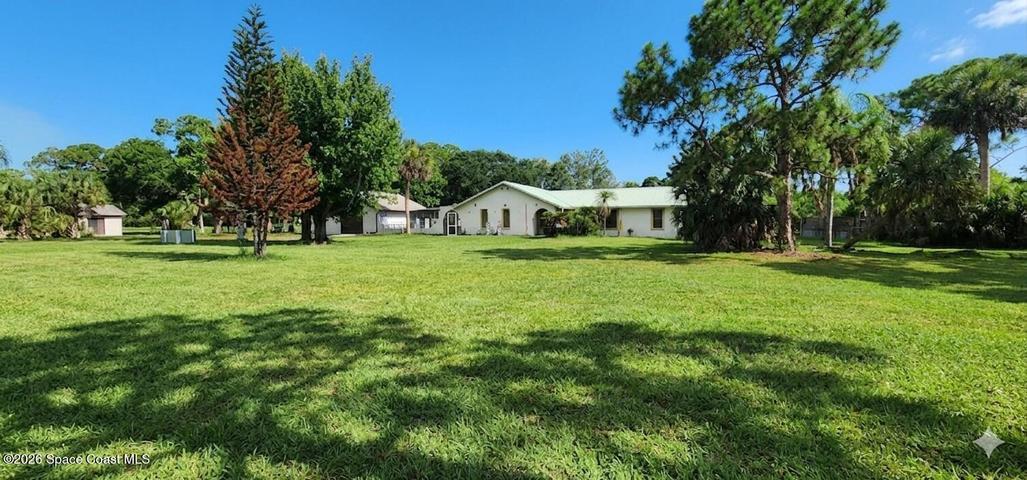 6870 Crepe Myrtle Drive, Grant, FL, 32949 photo 3
