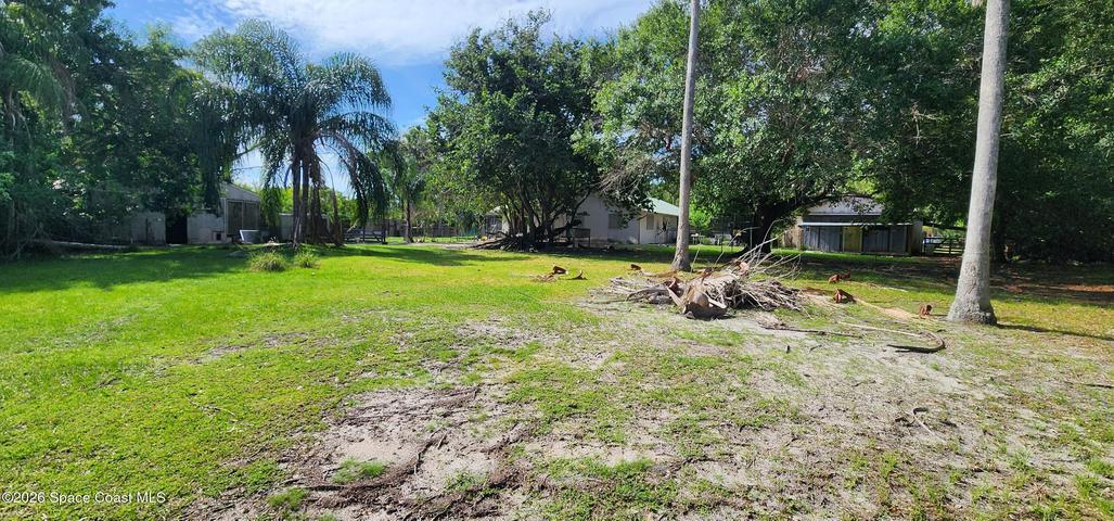 6870 Crepe Myrtle Drive, Grant, FL, 32949 photo 14