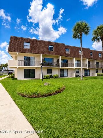 190 Paradise Boulevard 1908, Melbourne, FL, 32903 photo 4