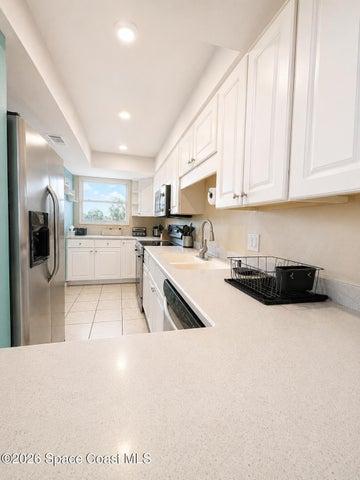 190 Paradise Boulevard 1908, Melbourne, FL, 32903 photo 8