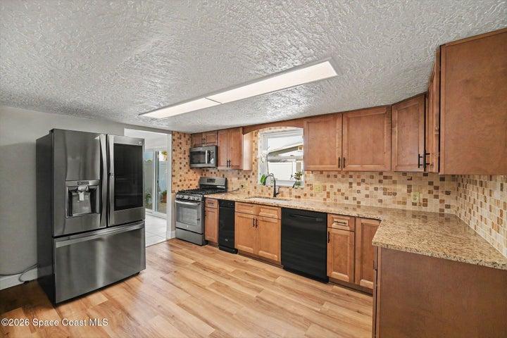 560 Needle Boulevard, Merritt Island, FL, 32953 photo 12
