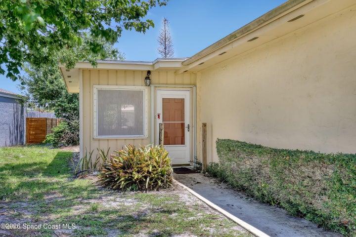 153 Woodside Drive, Melbourne, FL, 32940 photo 2
