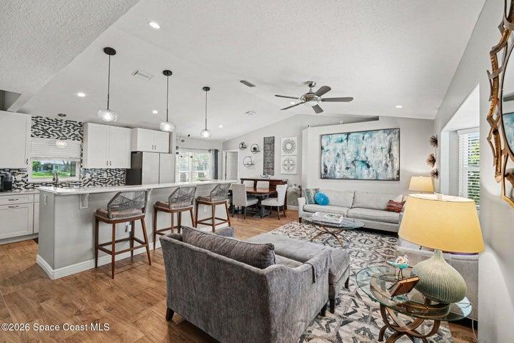 681 Sheridan Woods Drive, Melbourne, FL, 32904 photo 2