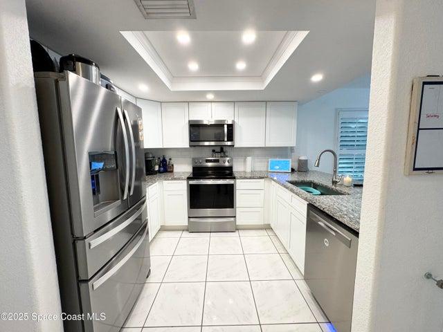 255 Woodland Avenue 1, Cocoa Beach, FL, 32931 photo 10