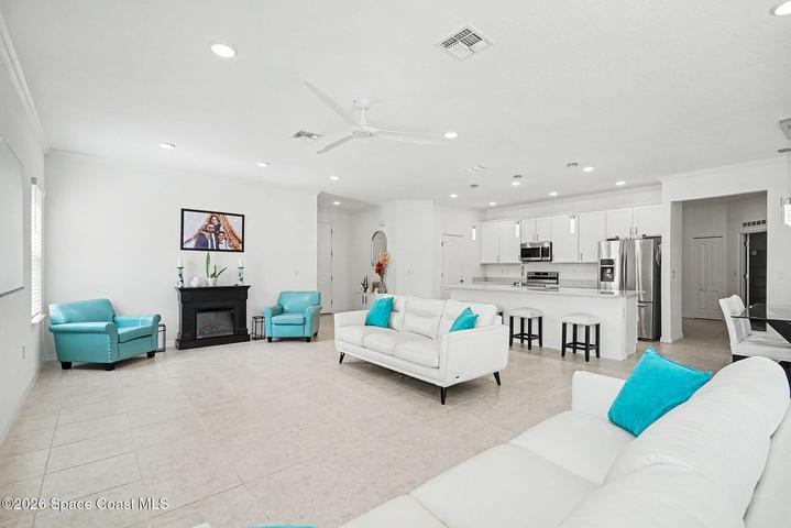 1030 Grapefruit Road SE, Palm Bay, FL, 32909 photo 3