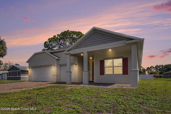 1030 Grapefruit Road SE, Palm Bay