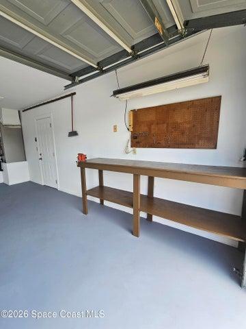 workshop in garage