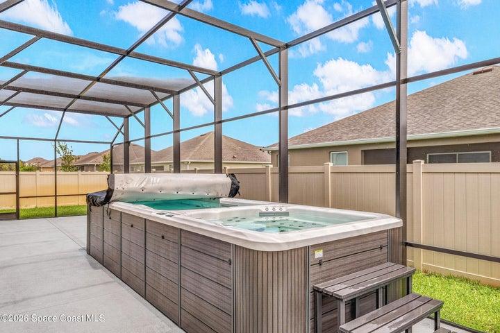 6691 Cameo Drive, Grant, FL, 32949 photo 9