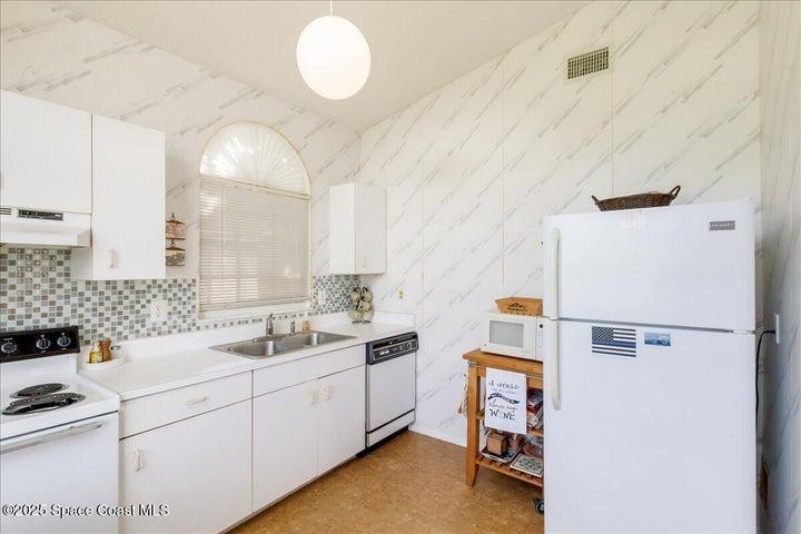 1981 Tallowood Court NE, Palm Bay, FL, 32905 photo 13