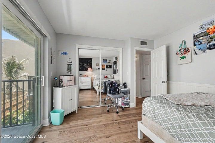 1011 S Miramar Avenue Unt9, Indialantic, FL, 32903 photo 9