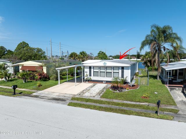 1724 Mango Street NE, Palm Bay