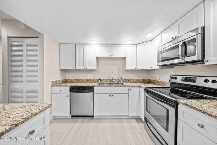 1032 Ashley Avenue, Indian Harbour Beach, FL, 32937 photo 5