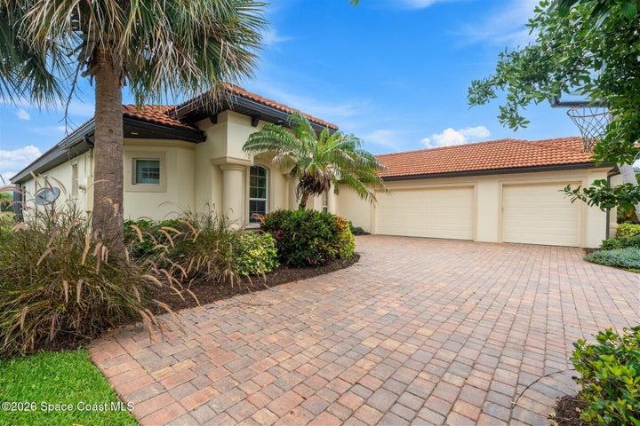 3259 Levanto Drive, Melbourne, FL, 32940 photo 3