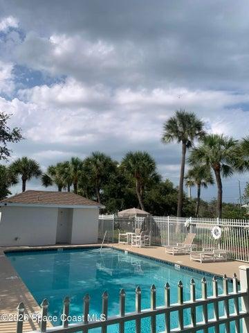 Community pool