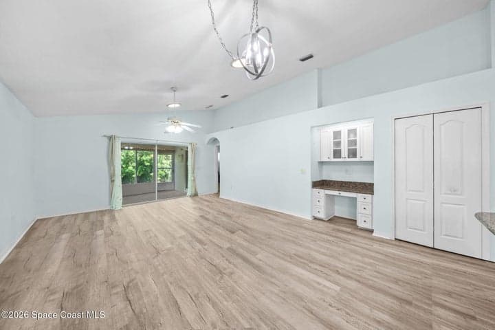 7895 Citrus Creek Dr - Breakfast Nook/Family Room