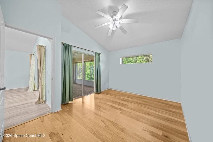 7895 Citrus Creek Dr - Primary Bedroom