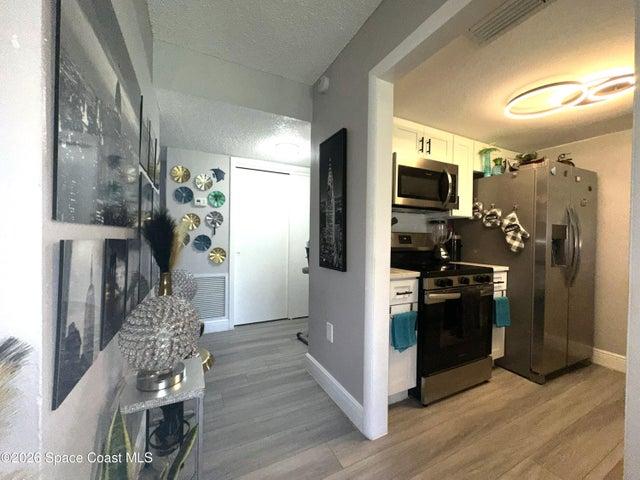 158 San Paulo Court 6-158, West Melbourne, FL, 32904 photo 5