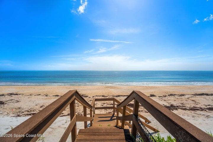 Private deck to beach access