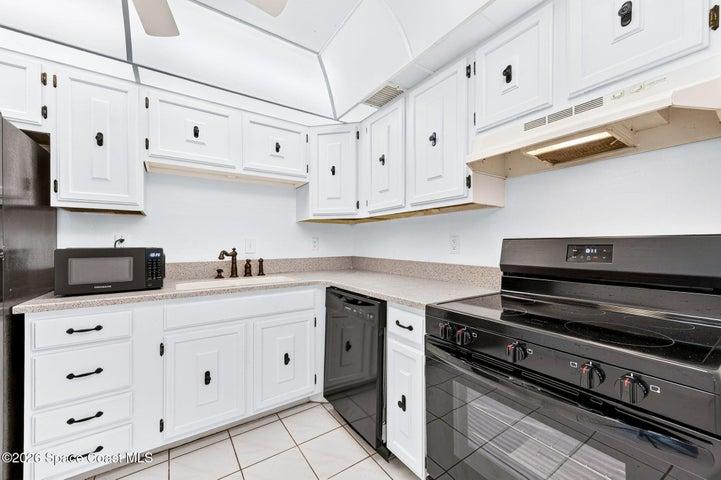 2700 N Highway A1a 4-103, Indialantic, FL, 32903 photo 11