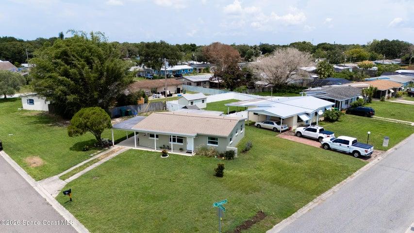 2410 Saint Swithin Lane, Melbourne, FL, 32935 photo 3