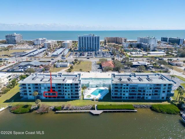 #2303 - Direct Riverfront Condo
