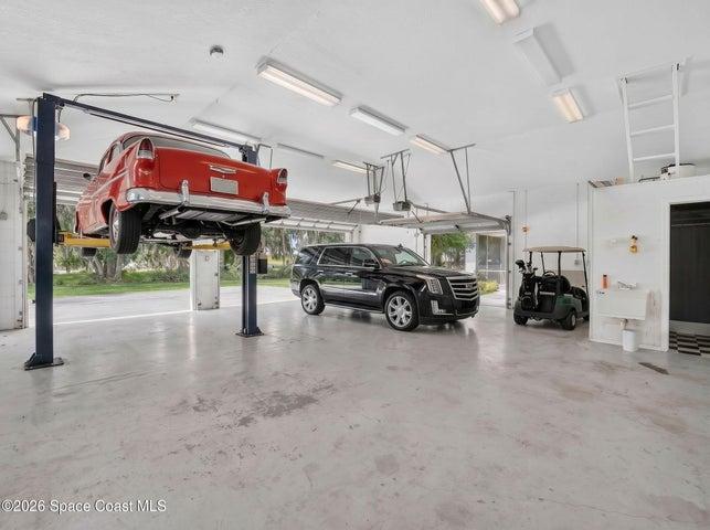 802 Florencia Circle, Titusville, FL, 32780 photo 4