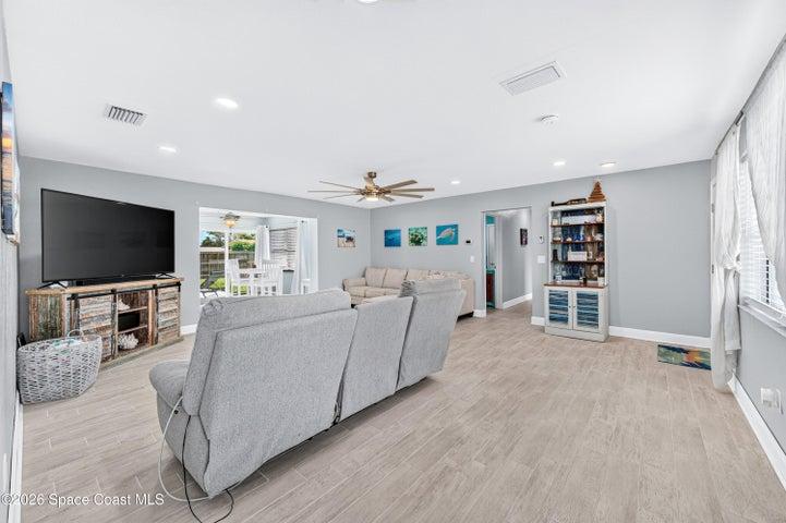 237 NE 1st Street, Satellite Beach, FL, 32937 photo 8