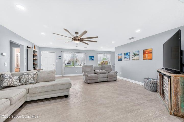237 NE 1st Street, Satellite Beach, FL, 32937 photo 9
