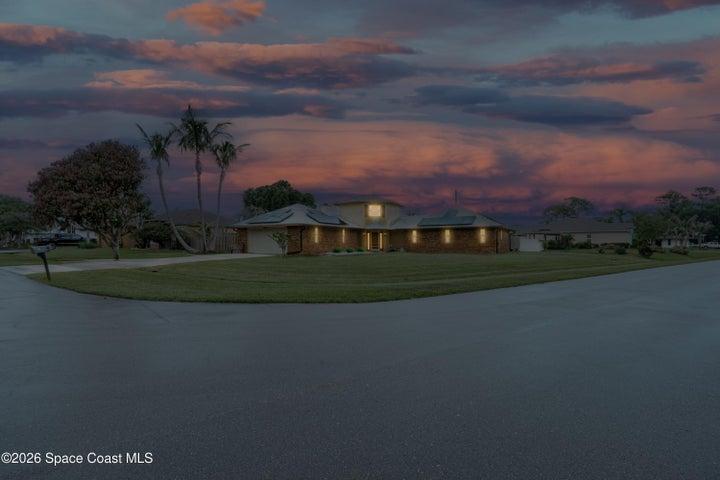 1091 SE Spinnaker Avenue, Port St. Lucie, FL, 34983 photo 2